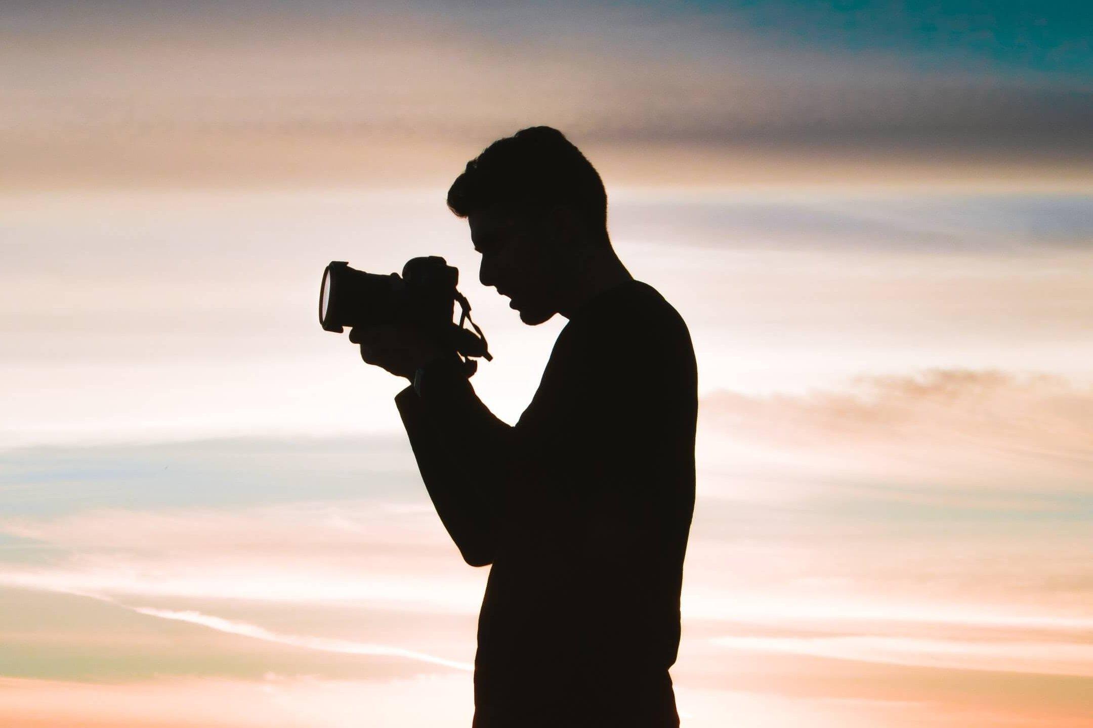 Herramientas de IA que optimizan la edición y organización de fotografías